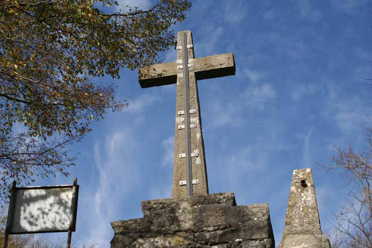  Image name: 03-santuario calvigi.jpg 
 width: 750 pixel 
 height: 500 pixel 
 Size: 47763 bytes 
 Click to enlarge 